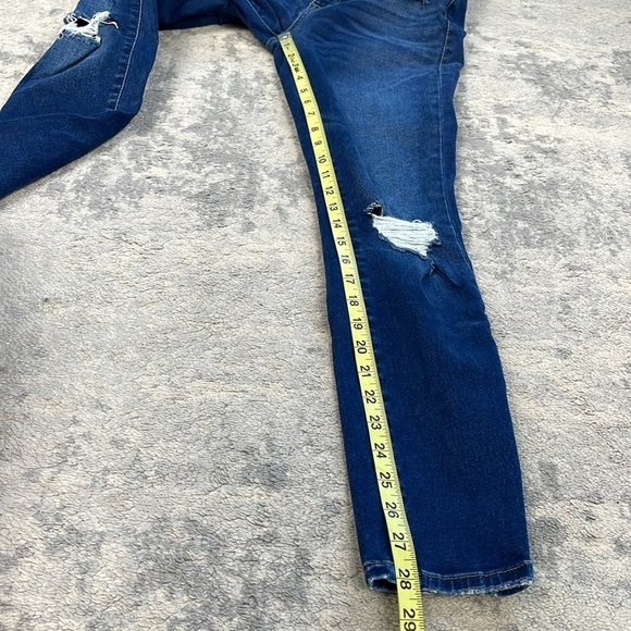 True Religion Halle Mid Rise Super Skinny Jeans Medium Dark Wash Distressed 29 - Picture 10 of 12